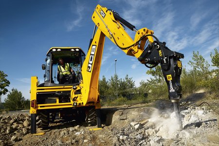 Экскаватор с гидромолотом JCB